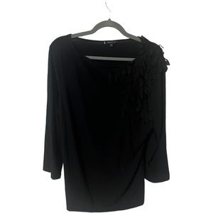 This black top by Anne Klein in a size extra large